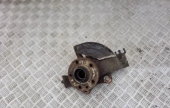 Volkswagen Sharan Front wheel hub