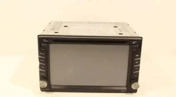 Chevrolet Aveo Radio/GPS head unit trim 
