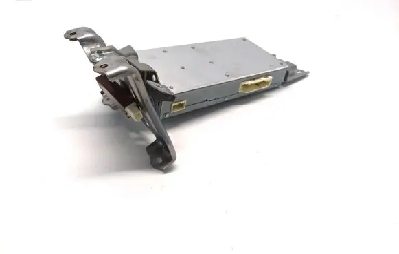 Lexus RX 450H Sound amplifier 86280-48251