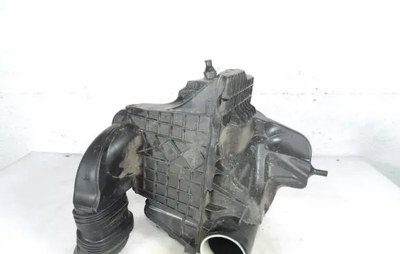 Renault Megane I Air filter box 165006427R