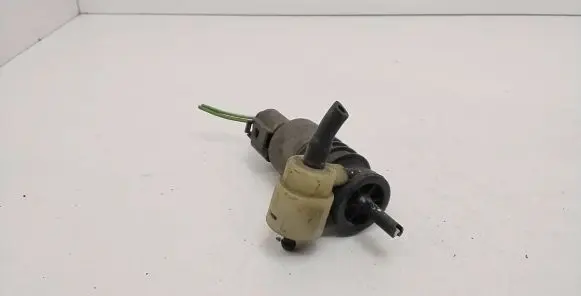 Audi A3 S3 8L Windscreen/windshield washer pump 1J0973722