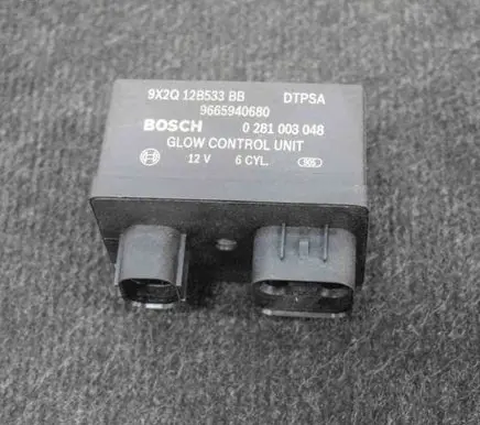 Land Rover Discovery 4 - LR4 Glow plug pre-heat relay 9X2Q12B533BB 0281003048