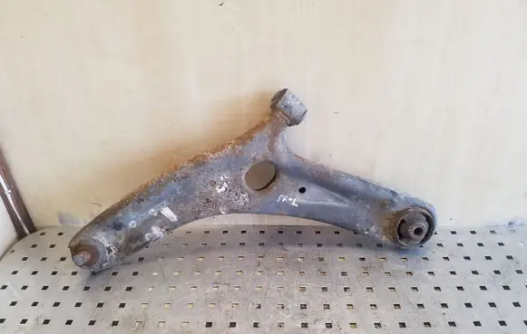 KIA Soul Front lower control arm/wishbone
