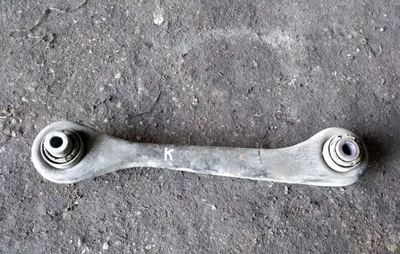 Volkswagen Golf V Rear upper control arm/wishbone