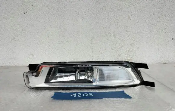 Volkswagen PASSAT B8 Front fog light 3G0941661H