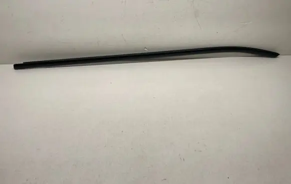 BMW X4 F26 Front door glass trim molding 7364751 51337364751