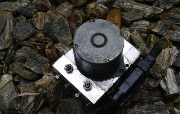 Volkswagen Crafter ABS Pump A0014462589 0265235031 061130173486