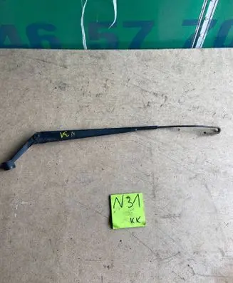 Toyota Corolla E120 E130 Front wiper blade arm 8522102120