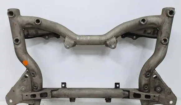 Mercedes-Benz E W212 Front axle beam 