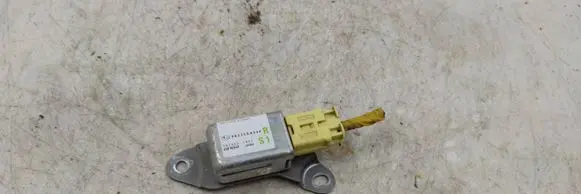 Subaru Forester SG Airbag deployment crash/impact sensor 98235SA040 1879001491