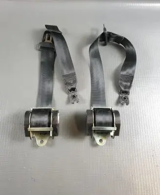 Skoda Octavia Mk3 (5E) Set of seat belts 5E9857447B 7N0857737