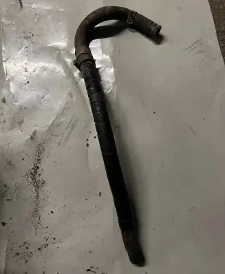 Toyota Land Cruiser (J120) Engine coolant pipe/hose