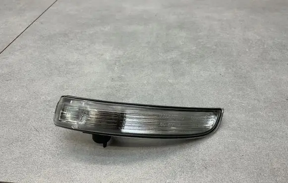 Ford Kuga II Mirror indicator light 