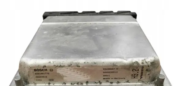 Volvo S70 V70 V70 XC Engine control unit/module 09496667A