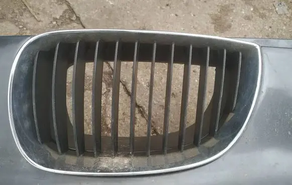 BMW 1 E81 E87 Front grill