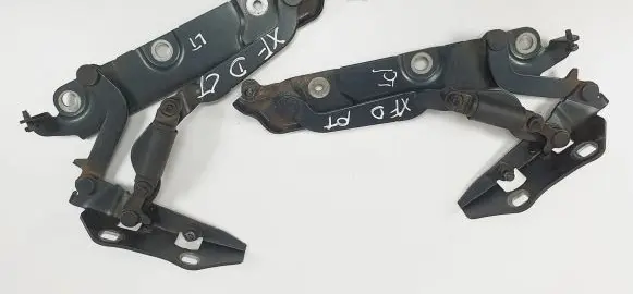 Jaguar XF X250 Tailgate/trunk/boot hinge
