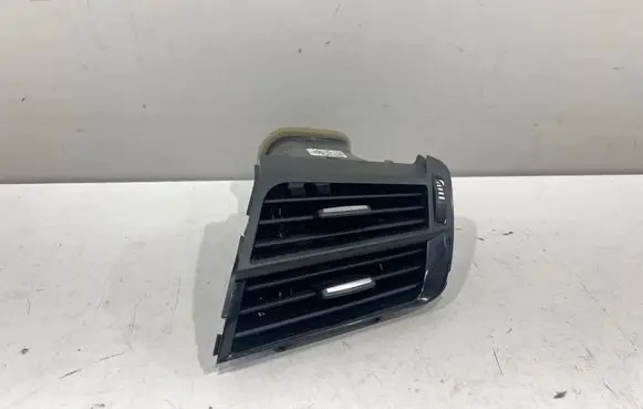 Dashboard side air vent grill/cover trim