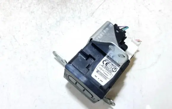 Toyota Corolla Verso AR10 Ignition lock 2584ar124kty 2584a-r124kty
