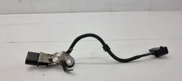 Audi A4 S4 B8 8K Crankshaft position sensor 9805940
