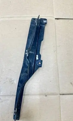 Audi Q7 4M Front mudguard 4M0853888C