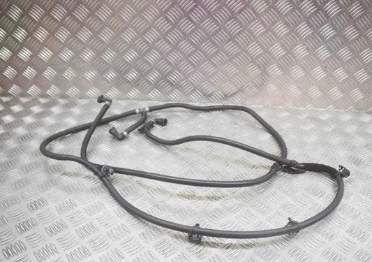Maserati Quattroporte Windshield washer fluid hose 