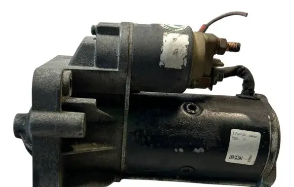 Renault Master II Starter motor D7R34