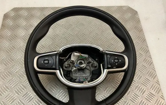 Volvo XC90 Steering wheel 31407817
