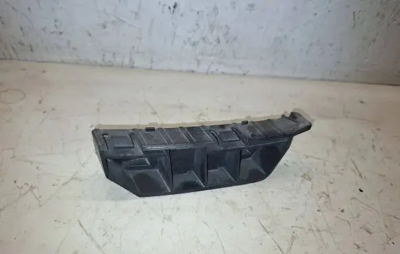 Honda Jazz Front bumper mounting bracket