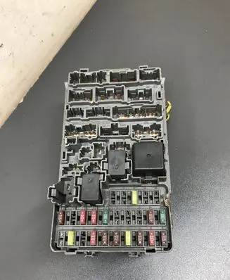 Honda Civic Fuse module