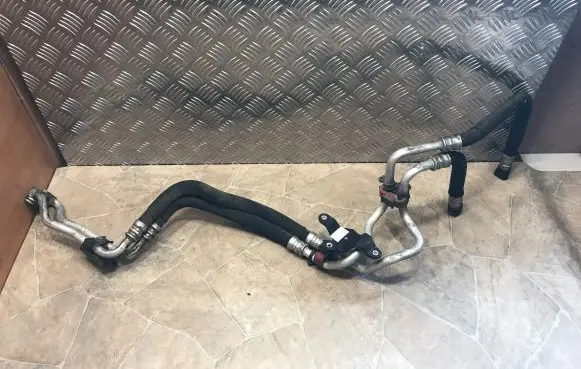 BMW 7 F01 F02 F03 F04 Engine coolant pipe/hose