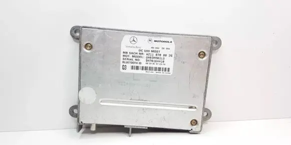 Mercedes-Benz E W211 Bluetooth control unit module A2118700026
