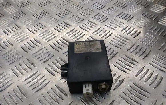 BMW 7 E38 Auxiliary heating control unit/module 8370970