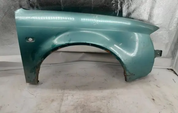 Audi A6 S6 C5 4B Fender