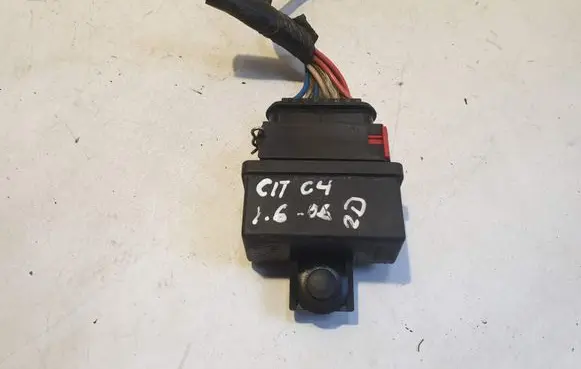 Citroen C4 I Other relay 240107