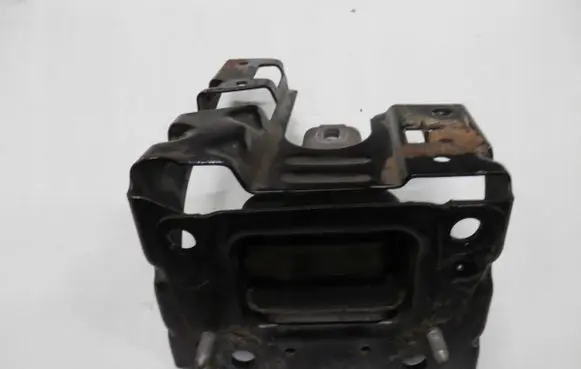 Citroen DS3 Gearbox mount 9680293680