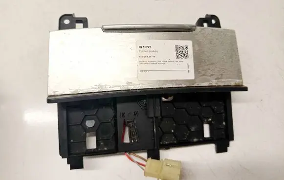 Audi Q7 4L Car ashtray 4L0857951