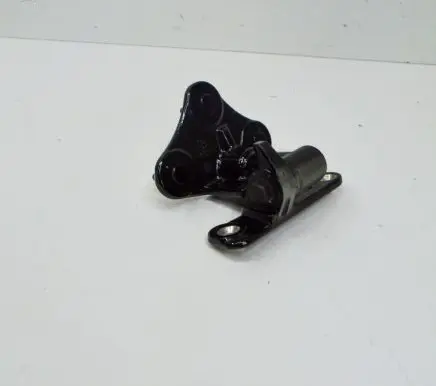 Rear door upper hinge