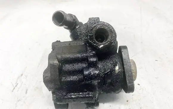Audi A6 S6 C5 4B Power steering pump 91128