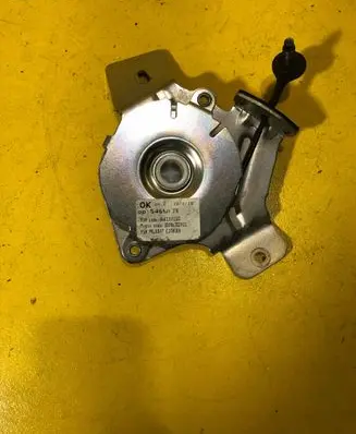 Peugeot 3008 I Tailgate/trunk/boot hinge