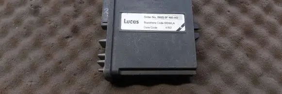 Ford Sierra Engine control unit/module 89BB9F480AD
