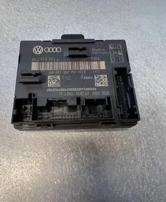 Audi Q5 SQ5 Door control unit/module 8K0959793E