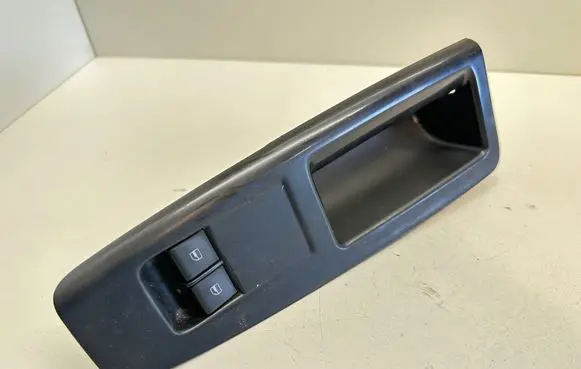 Volkswagen Polo Electric window control switch 6q1867171