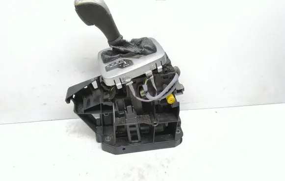 Volvo XC90 Gear shifter/selector P08699416