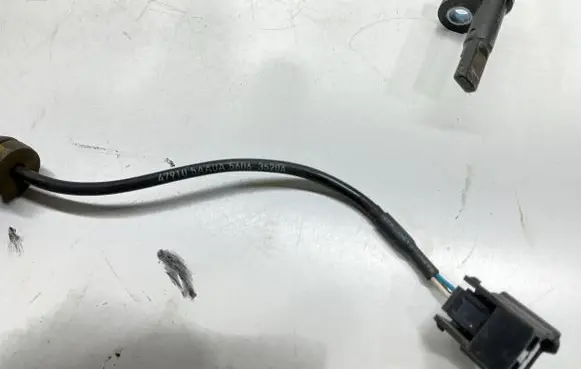 Nissan Murano Z52 ABS brake wheel speed sensor 479105AA0A56063520