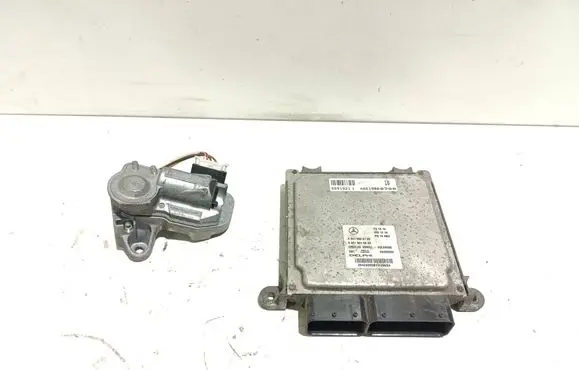 Mercedes-Benz Sprinter W906 Engine ECU kit and lock set A6519000700 28429285 A6519010600