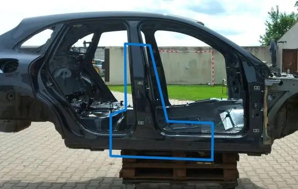 Porsche Macan (95B) Pillar (middle) 