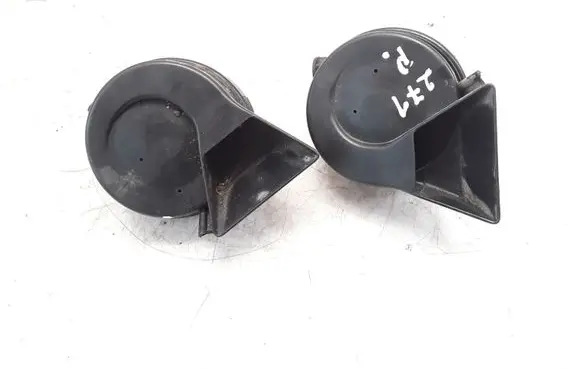 Volvo S40, V40 Horn signal E1000233