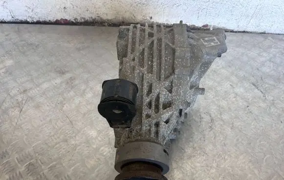 Maserati Ghibli Rear differential 670039125