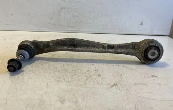 BMW X6 F16 Rear control arm 6796001