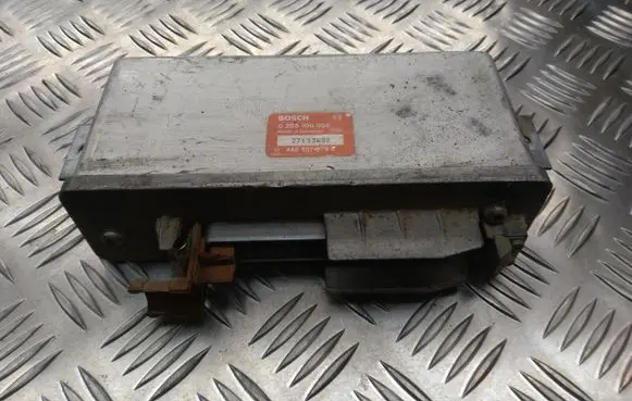 Audi 80 90 S2 B4 ABS control unit/module 4A0907379A 0265100056